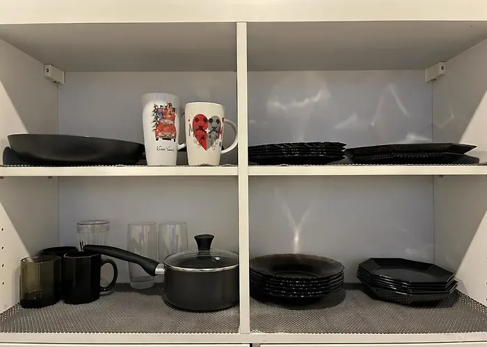 Daire Panoramic Floor Flat Across The Metro *