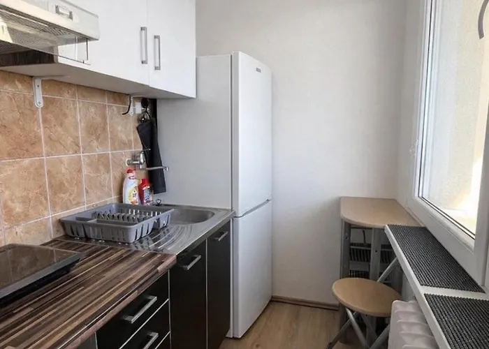 Daire Panoramic Floor Flat Across The Metro *